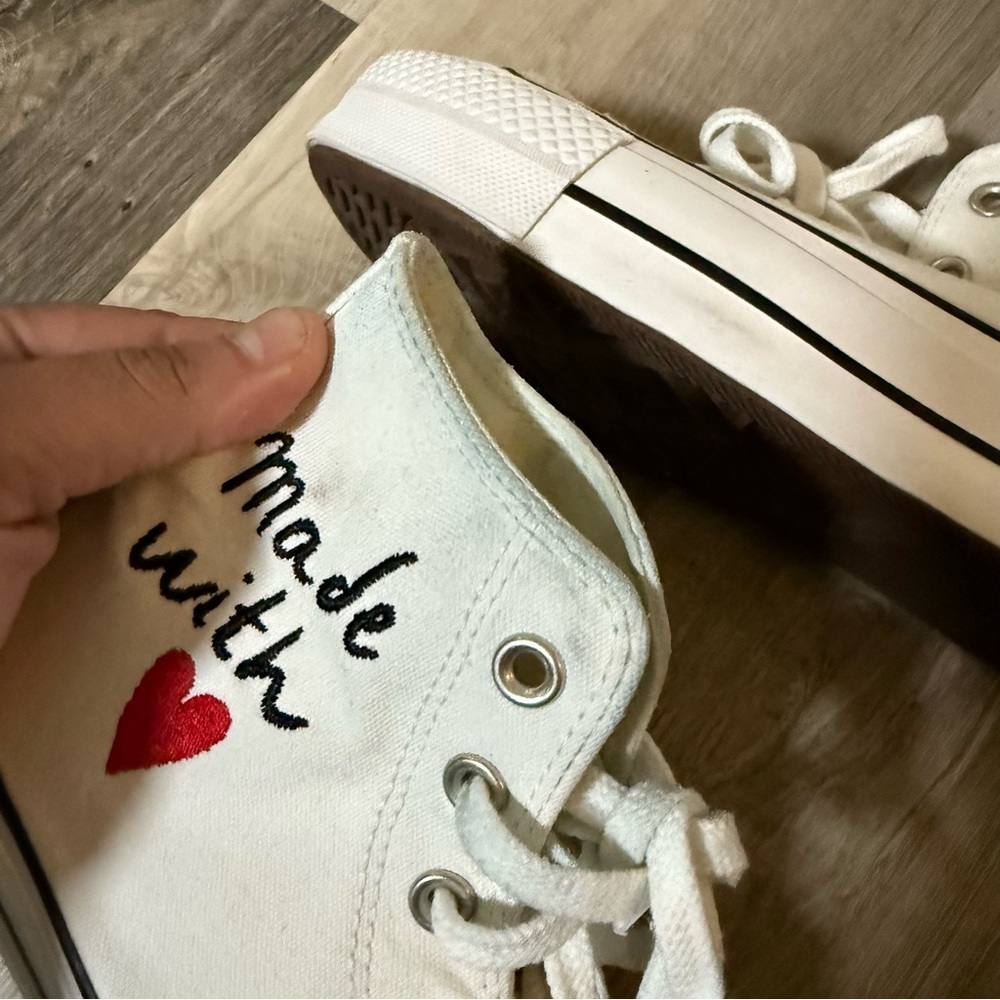 Converse Chuck Taylor All Star Platform “Made With Love” Women’s Size 7 - Picture 6 of 10